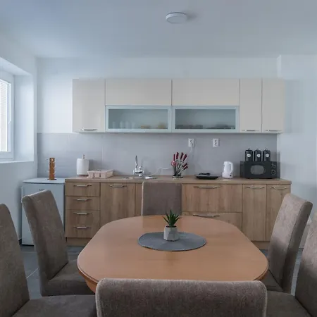 Gerardus Apartment Vrsac